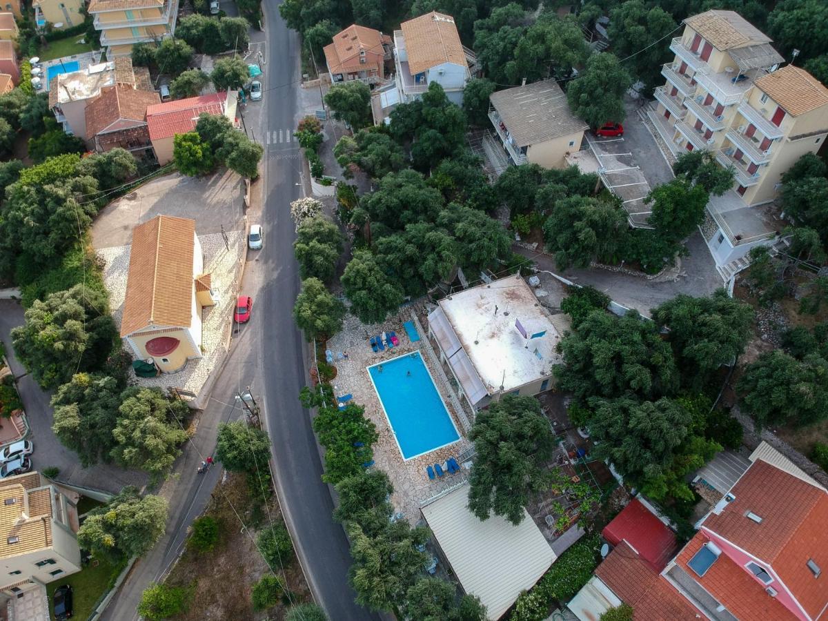 Paradise Apartments Барбати Екстериор снимка