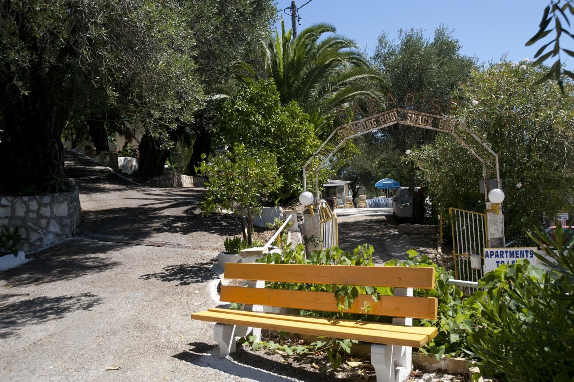 Paradise Apartments Барбати Екстериор снимка